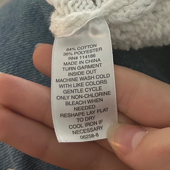 White knitted top - Picture 2 of 2